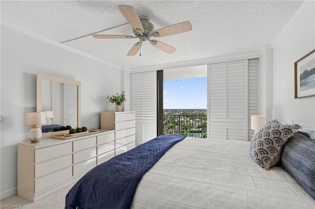 180 Seaview CT # 1002, MARCO ISLAND Unit: 1002