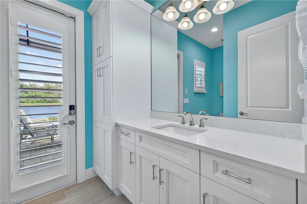 14338 Laguna Springs LN