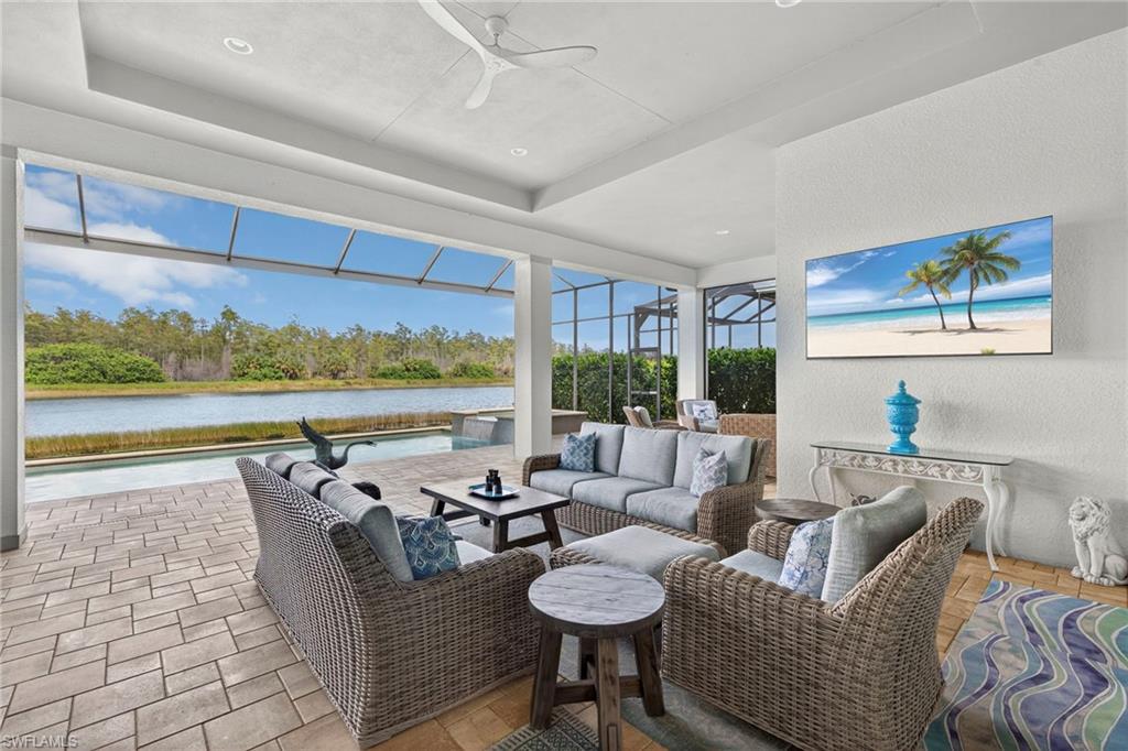 14338 Laguna Springs LN