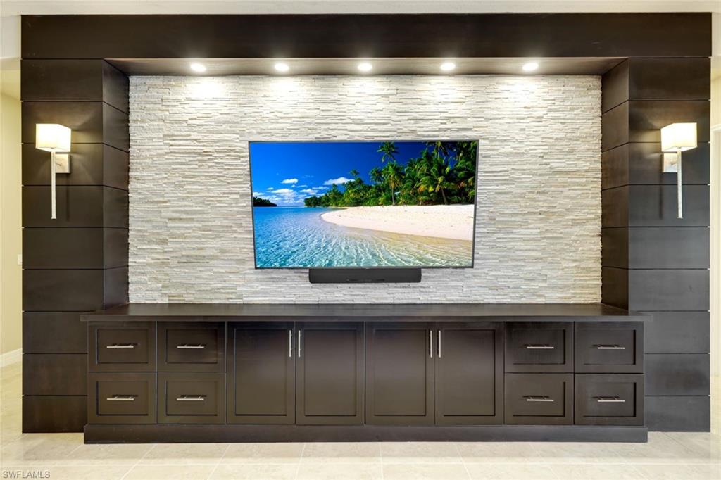 4394 Caldera CIR, NAPLES