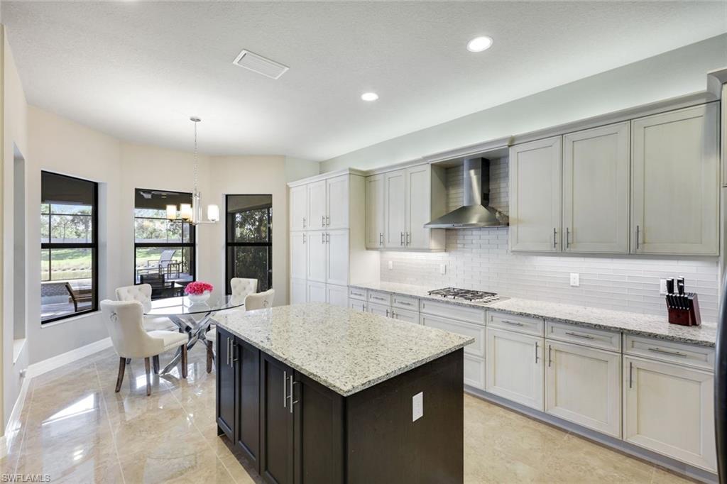 4394 Caldera CIR, NAPLES