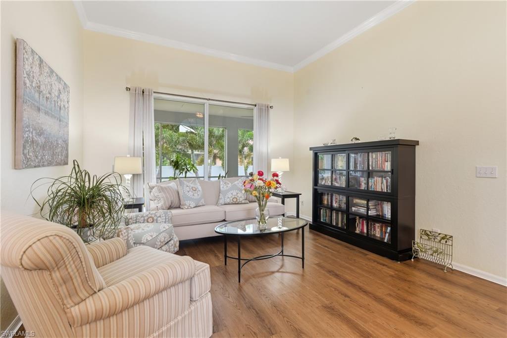 189 Skipping Stone LN, NAPLES