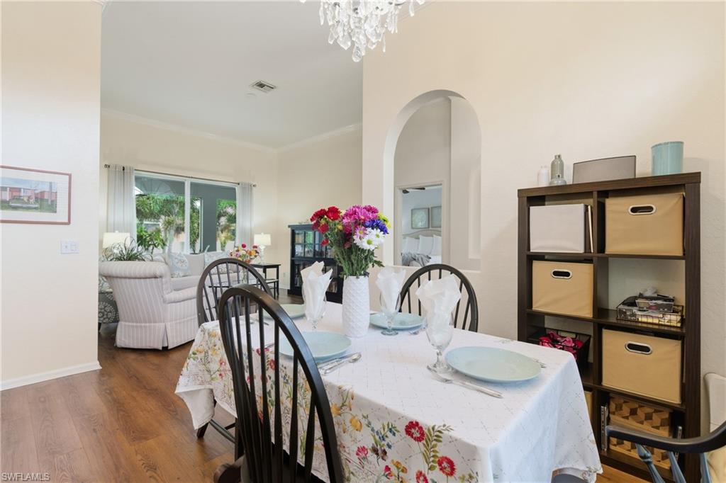 189 Skipping Stone LN, NAPLES