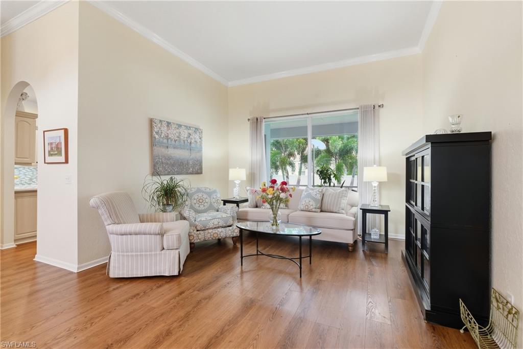 189 Skipping Stone LN, NAPLES