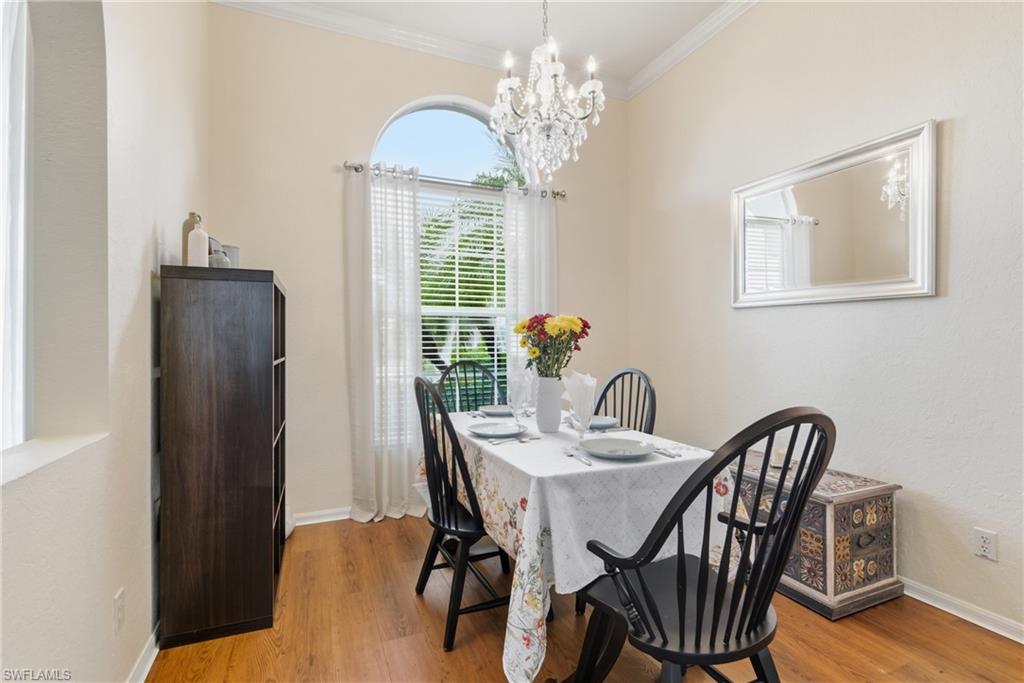 189 Skipping Stone LN, NAPLES