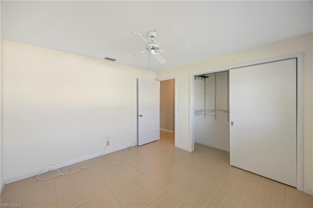 9757 Berkshire ST, NAPLES