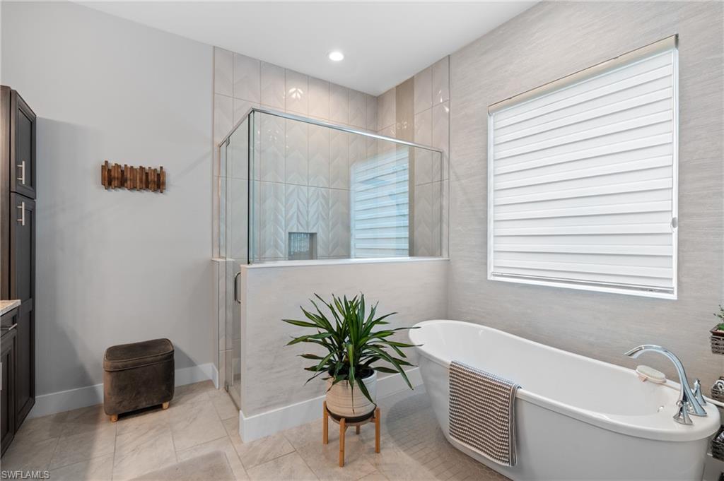 3671 Sapphire Cove CIR