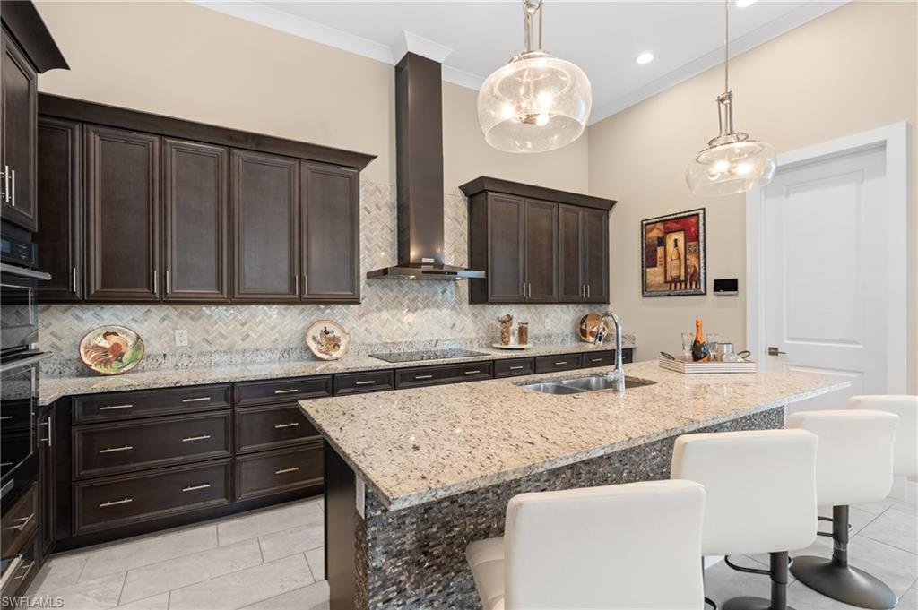 3671 Sapphire Cove CIR