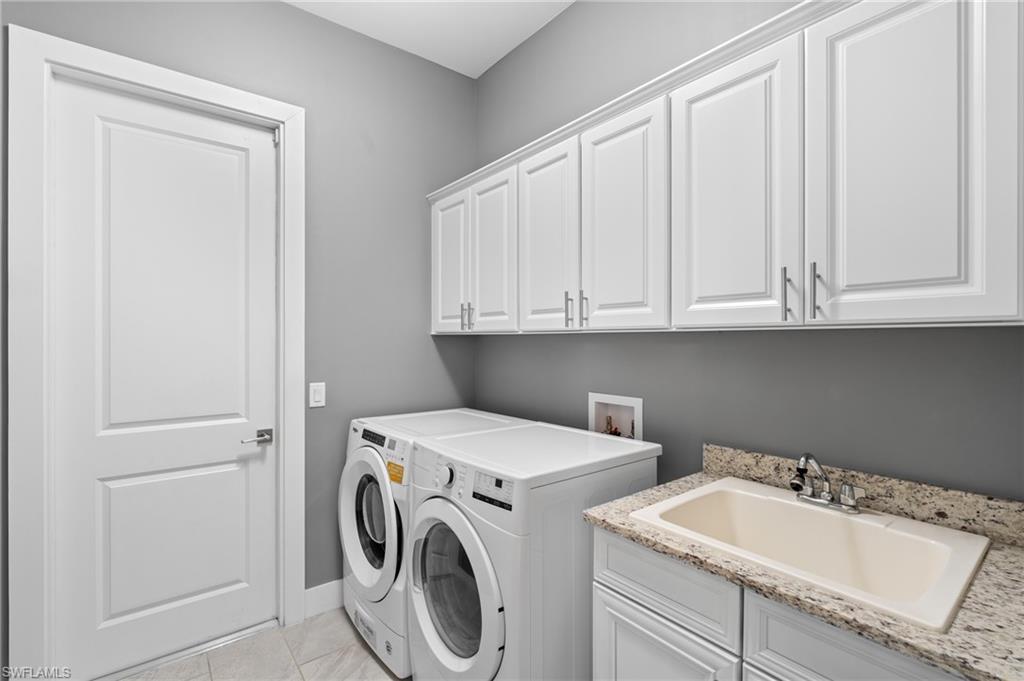 3671 Sapphire Cove CIR