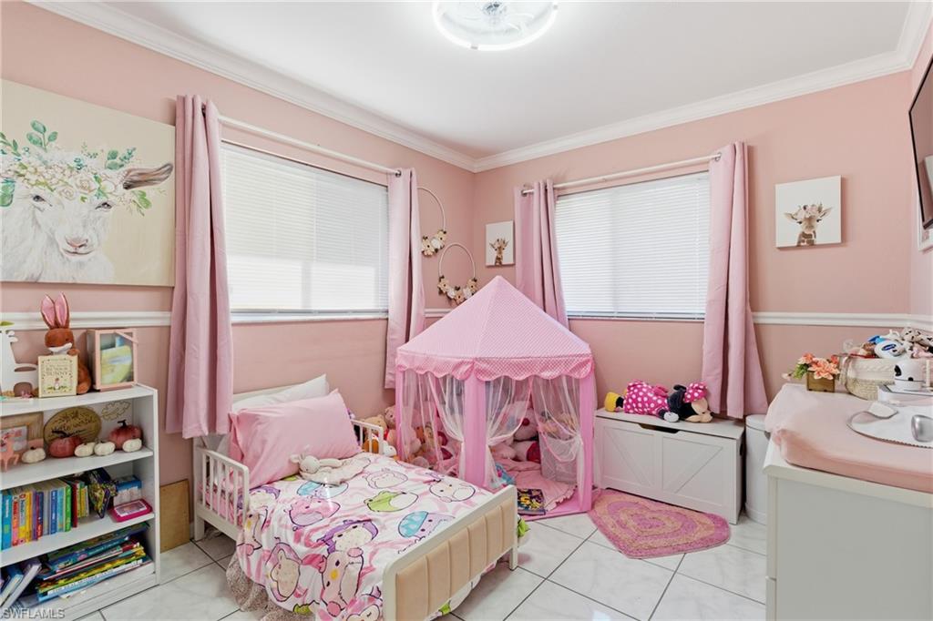 1000 S Alhambra CIR, NAPLES