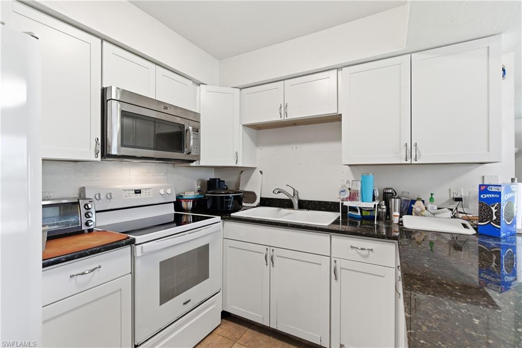 1000 S Alhambra CIR, NAPLES