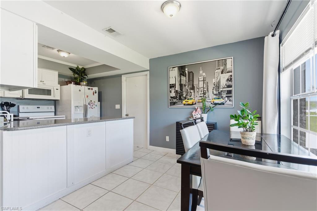 1000 S Alhambra CIR, NAPLES