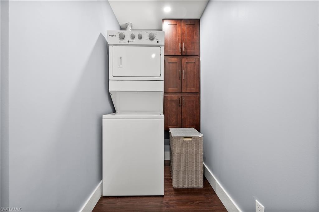 3504 ANTARCTIC CIR S