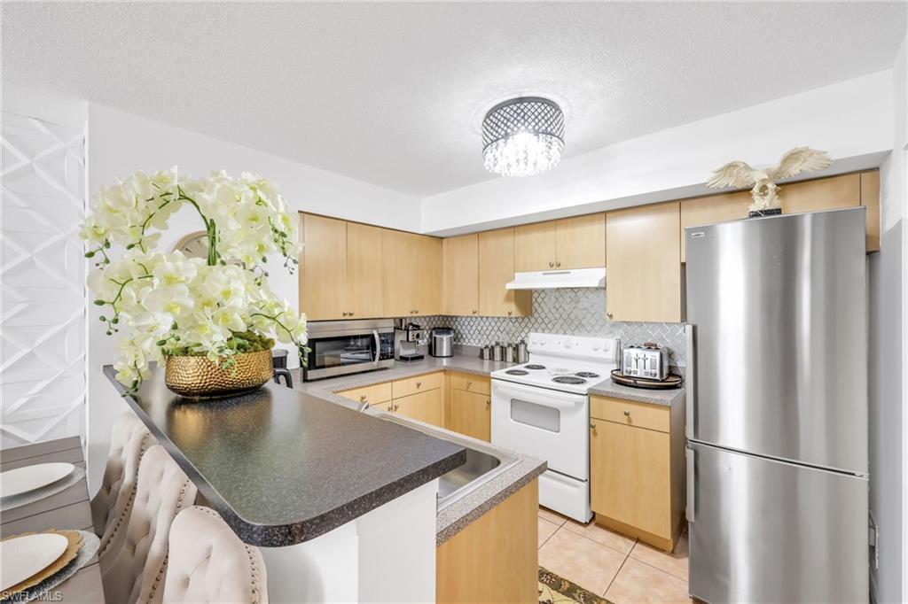 8635 River Homes LN # 2304