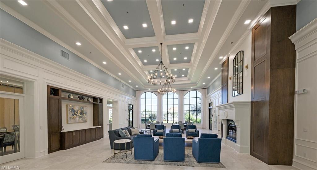 4231 Redonda LN, NAPLES