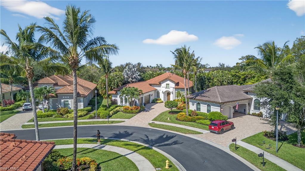 7399 ACORN WAY, NAPLES