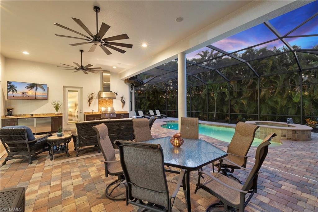 7399 ACORN WAY, NAPLES