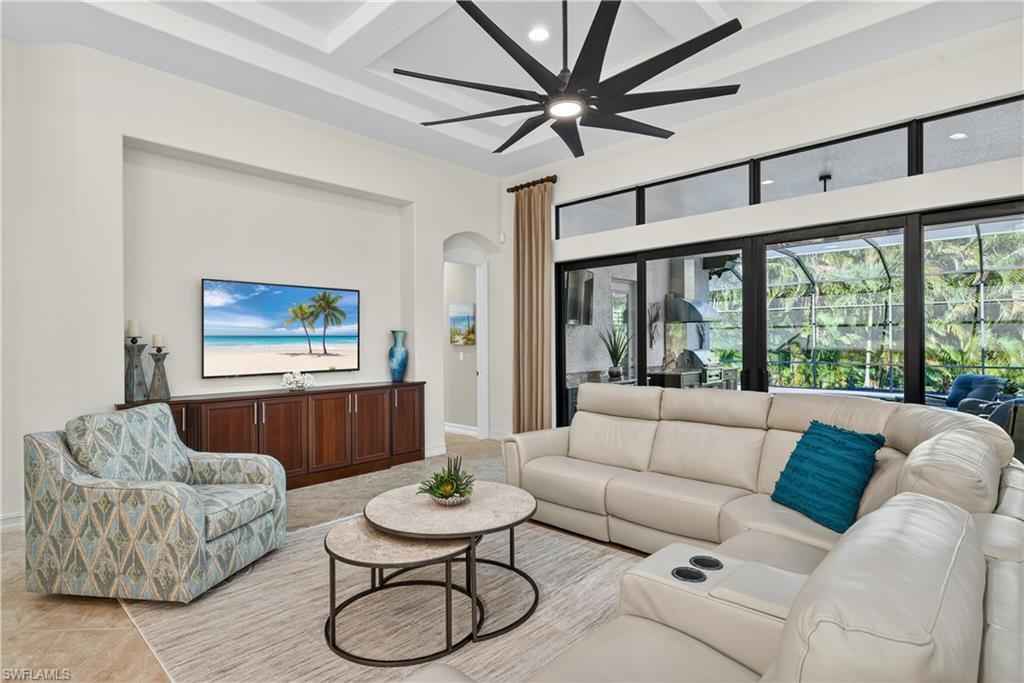 7399 ACORN WAY, NAPLES