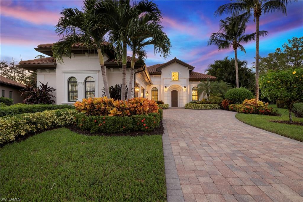 7399 ACORN WAY, NAPLES