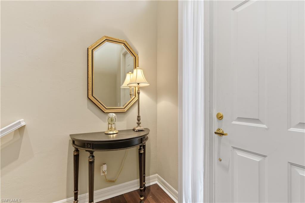 8390 Big Acorn CIR # 11C, NAPLES Unit: 11C