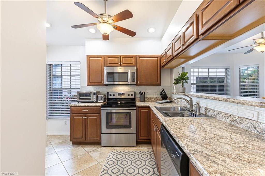 3609 CORINTHIAN WAY, NAPLES