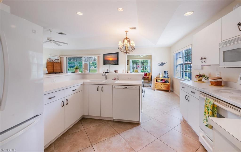 736 Charlemagne BLVD, NAPLES