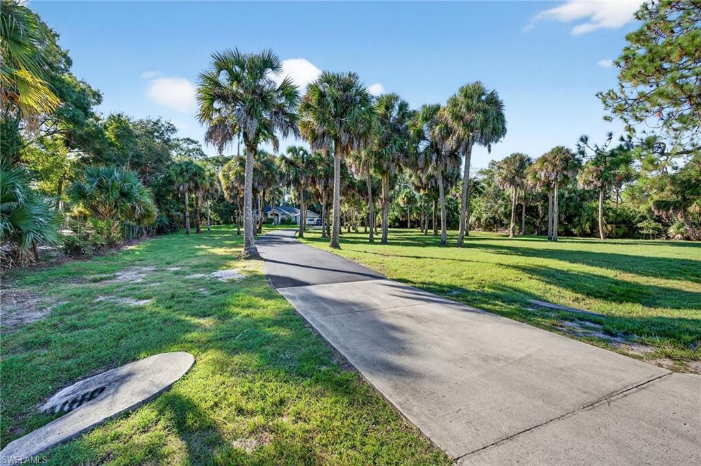 1741 17th ST SW, NAPLES