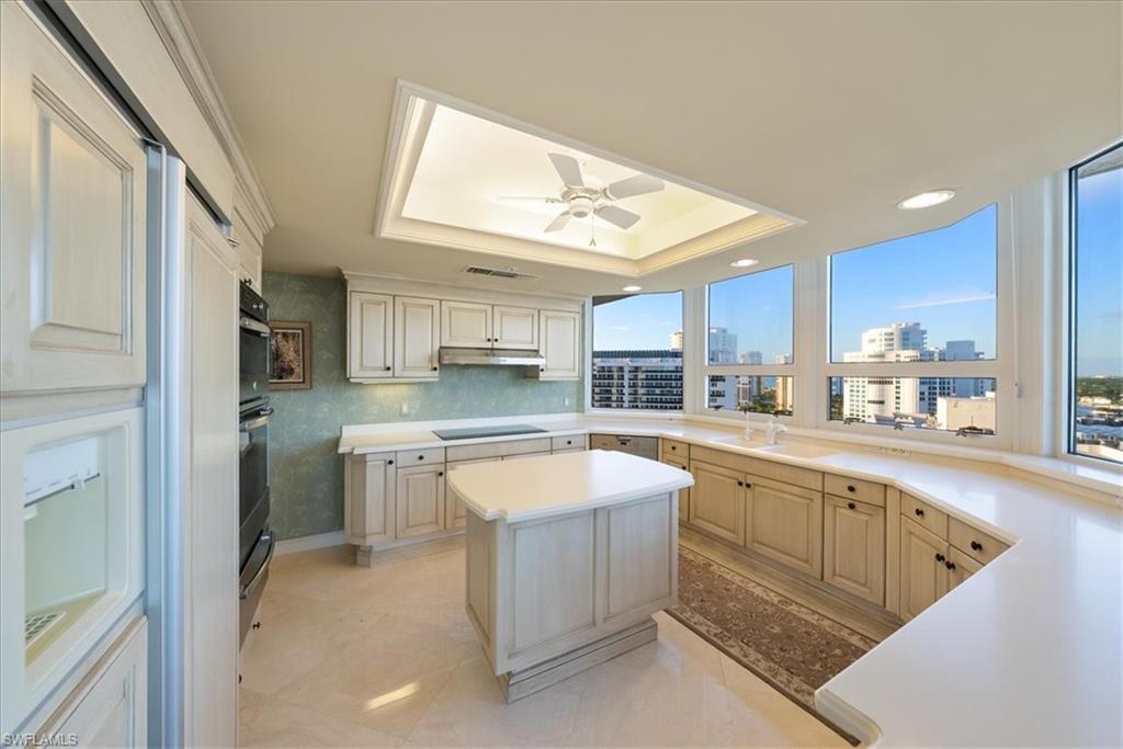 4021 Gulf Shore BLVD N # 1706, NAPLES Unit: 1706