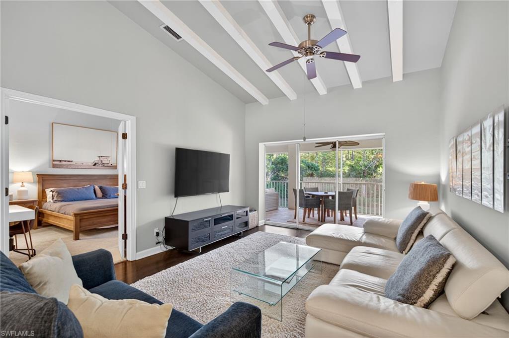 2100 Cascades DR # 4904, NAPLES Unit: 4904