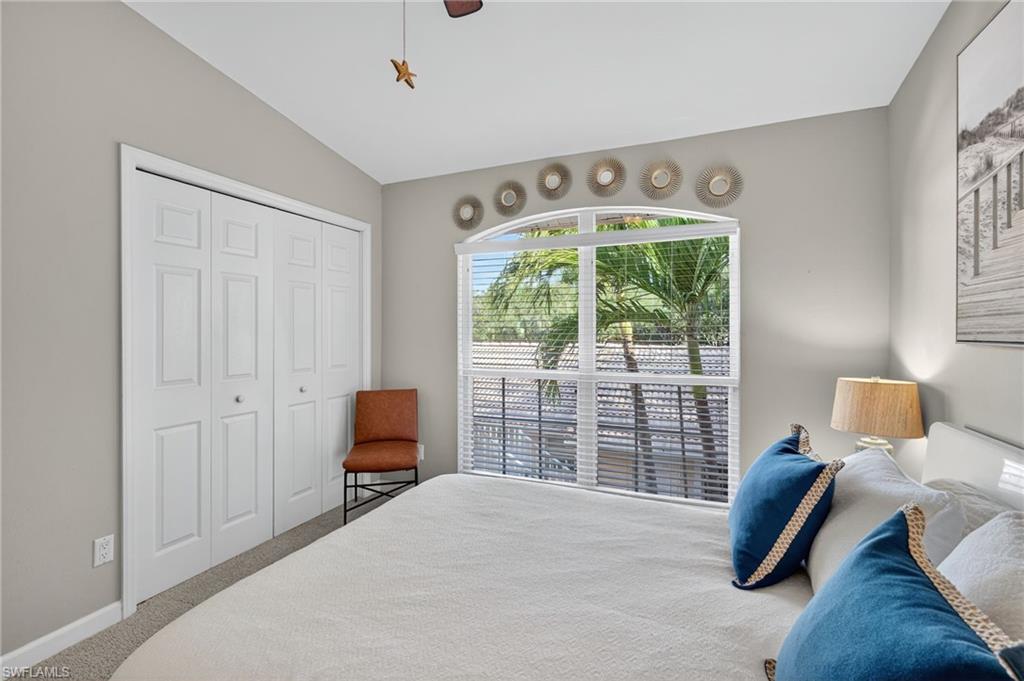 2100 Cascades DR # 4904, NAPLES Unit: 4904