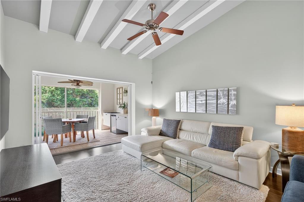 2100 Cascades DR # 4904, NAPLES Unit: 4904