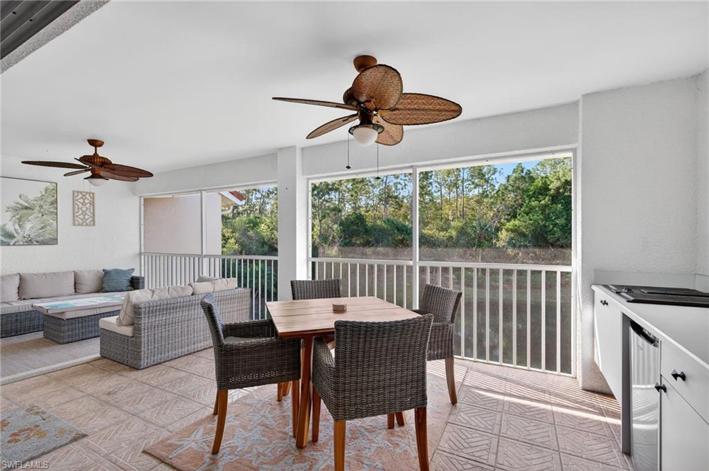 2100 Cascades DR # 4904, NAPLES Unit: 4904