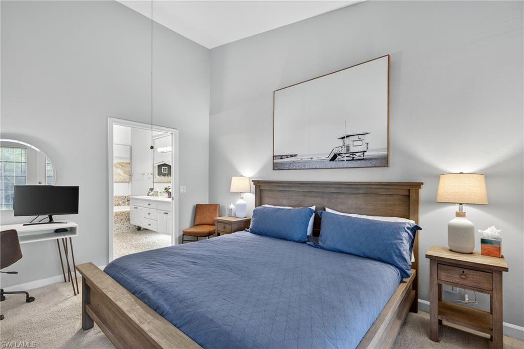 2100 Cascades DR # 4904, NAPLES Unit: 4904