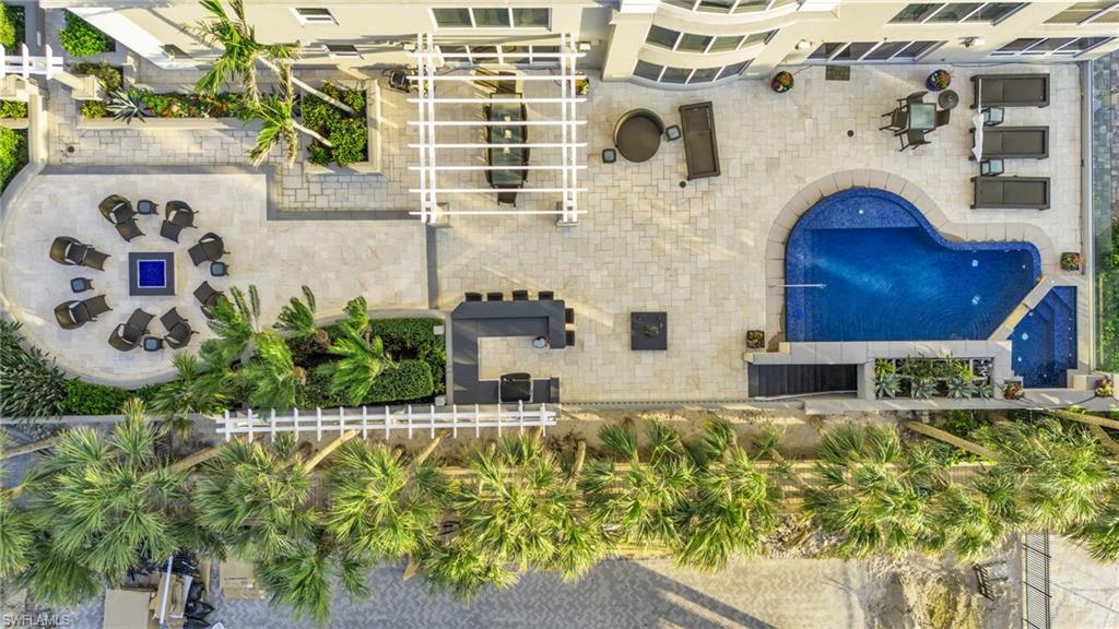 9235 Gulf Shore DR # 01, NAPLES Unit: PH-01