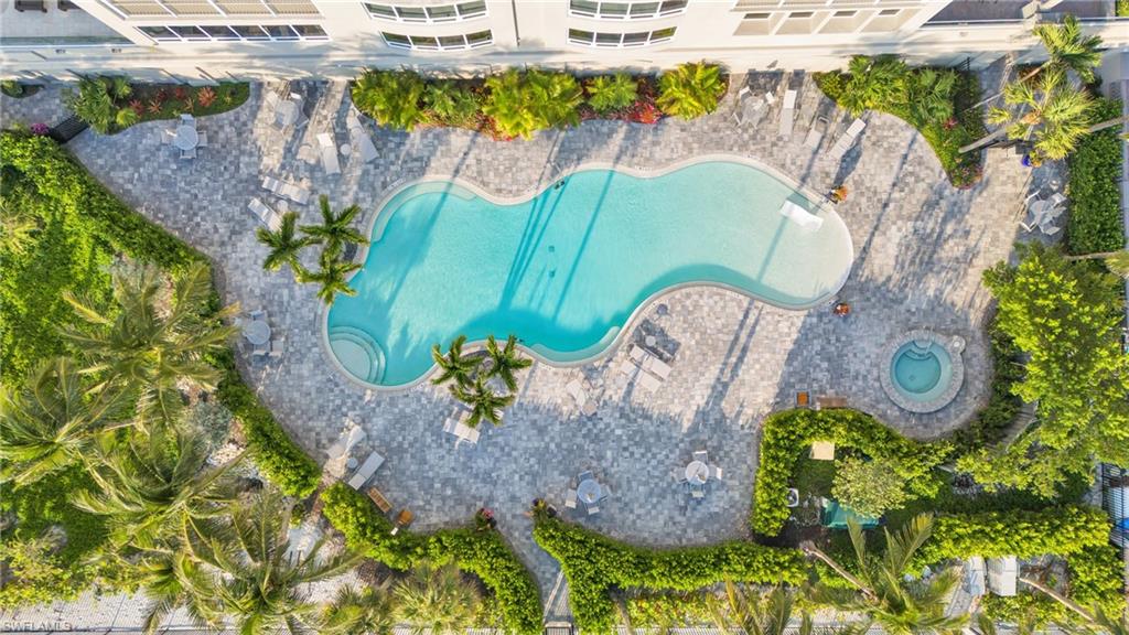 9235 Gulf Shore DR # 01, NAPLES Unit: PH-01