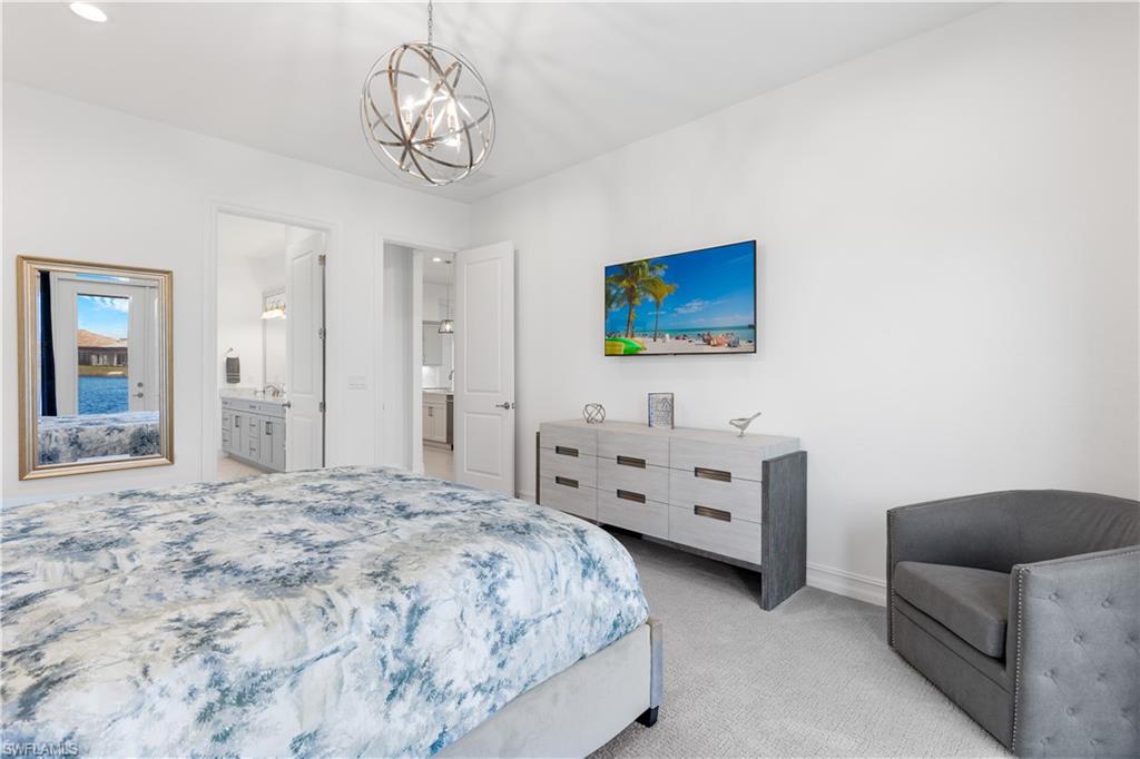 14265 Laguna Springs LN, NAPLES