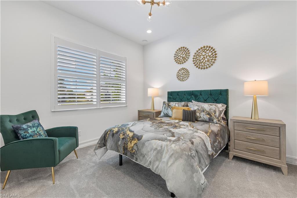 14265 Laguna Springs LN, NAPLES