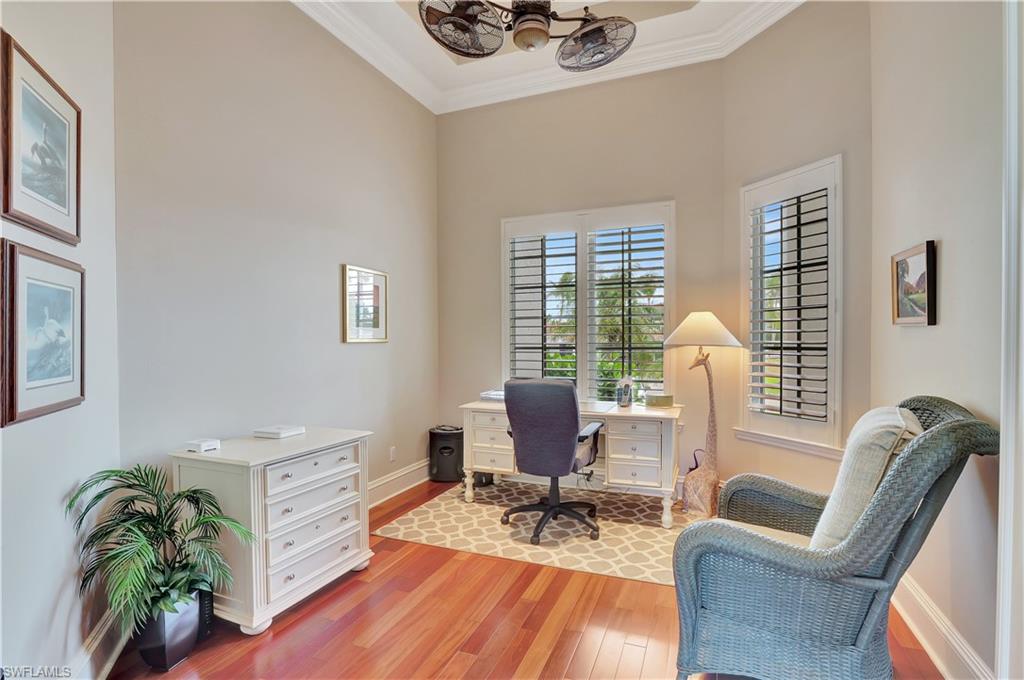 1380 Marlin DR, NAPLES