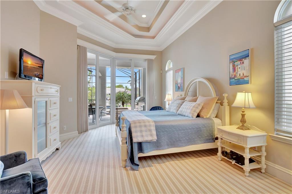 1380 Marlin DR, NAPLES