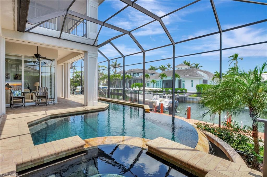 1380 Marlin DR, NAPLES