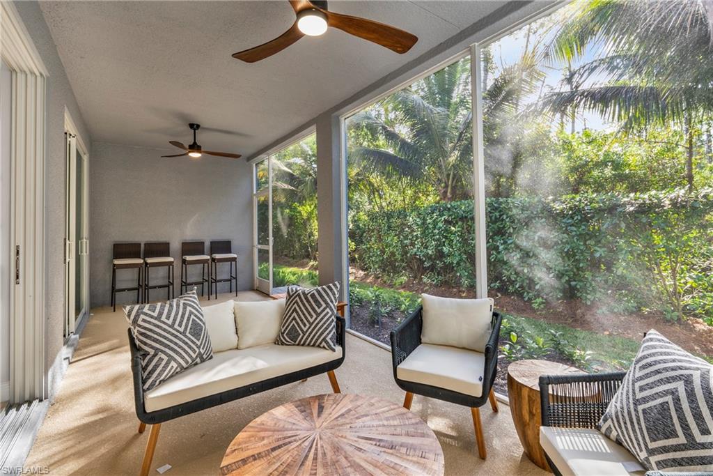 2640 Seychelles CIR # 2802, NAPLES Unit: 2802