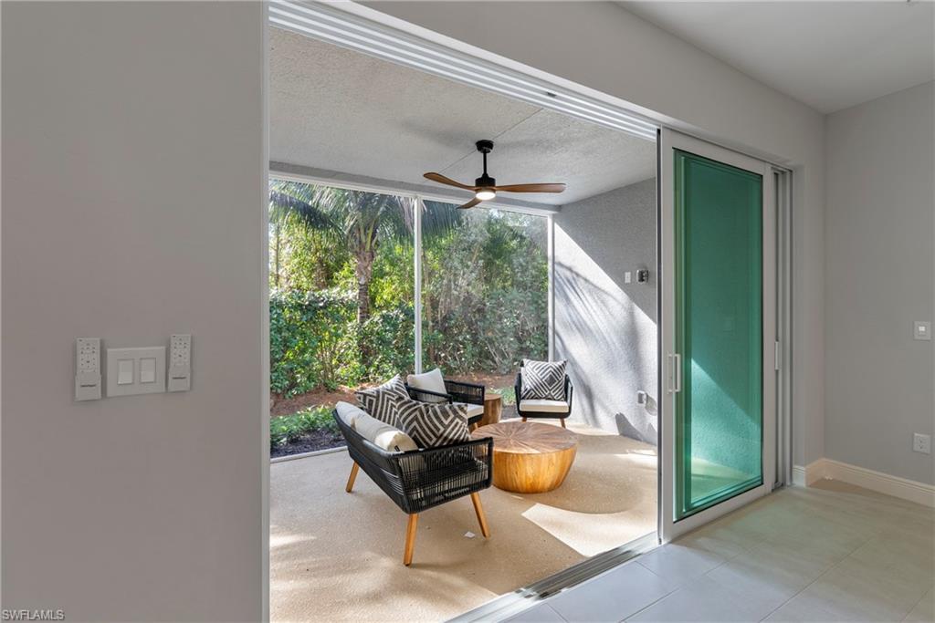 2640 Seychelles CIR # 2802, NAPLES Unit: 2802