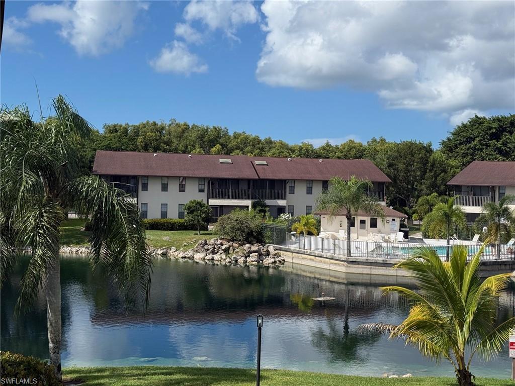 5365 Treetops DR # S206, NAPLES Unit: S206