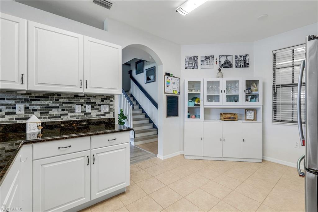 15239 Summit Place CIR # 246, NAPLES Unit: 246
