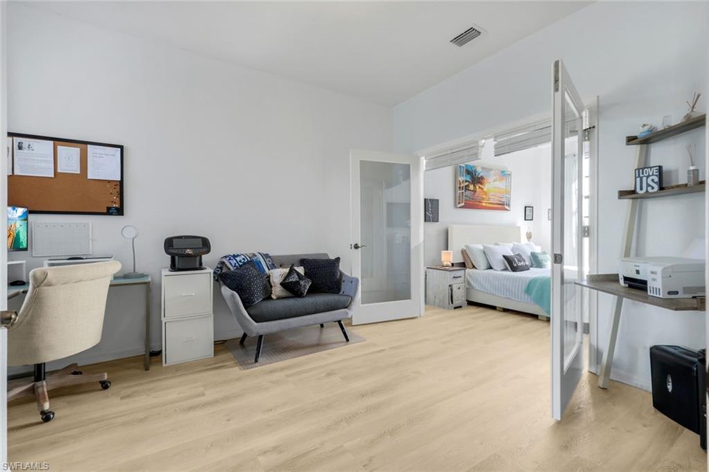 15239 Summit Place CIR # 246, NAPLES Unit: 246