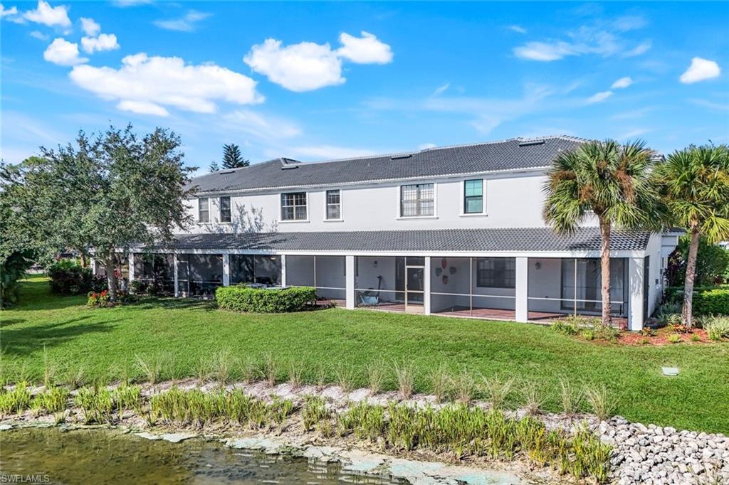 15239 Summit Place CIR # 246, NAPLES Unit: 246