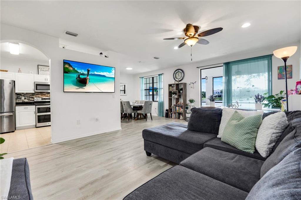 15239 Summit Place CIR # 246, NAPLES Unit: 246