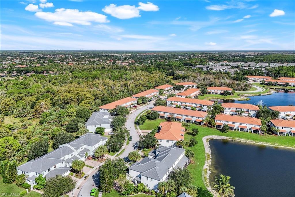 15239 Summit Place CIR # 246, NAPLES Unit: 246
