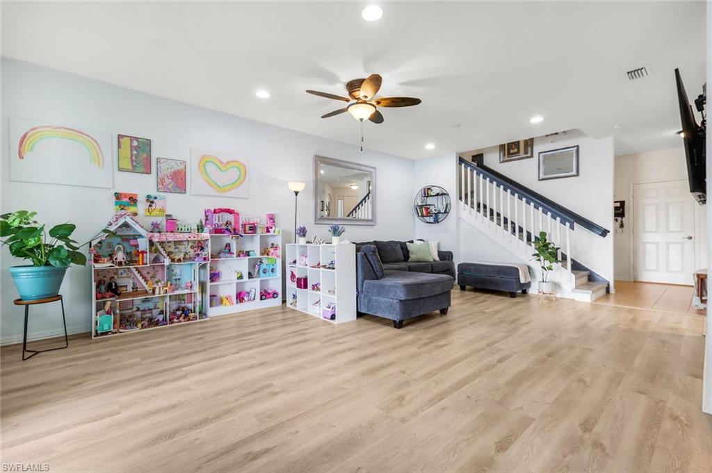 15239 Summit Place CIR # 246, NAPLES Unit: 246