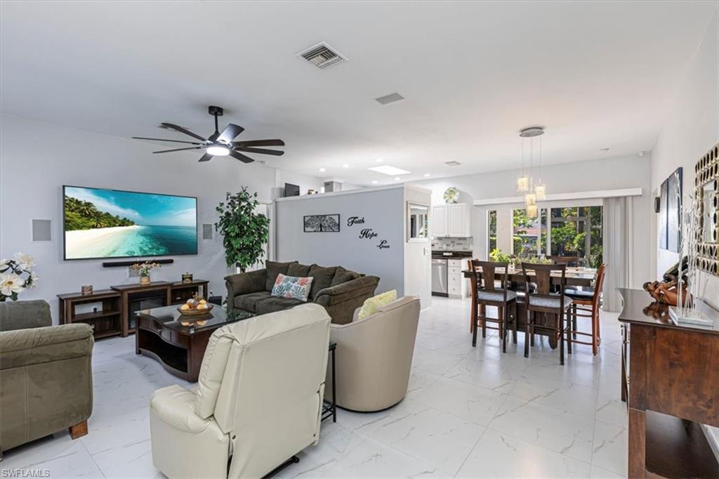 27518 Pinecrest LN, BONITA SPRINGS